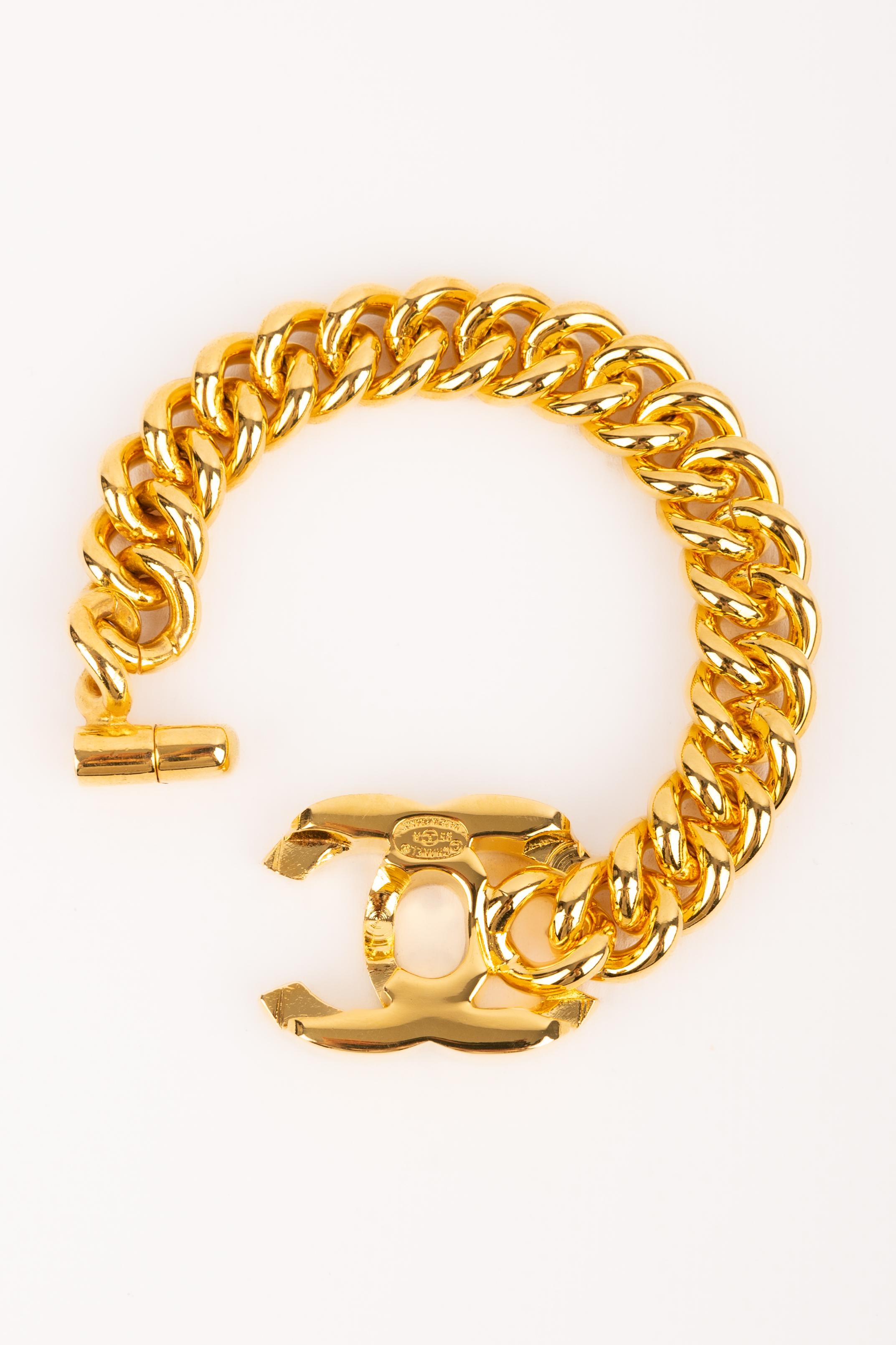 Women's Chanel bracelet turnlock 1995
