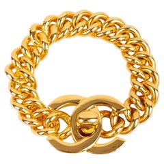 Chanel bracelet turnlock 1995
