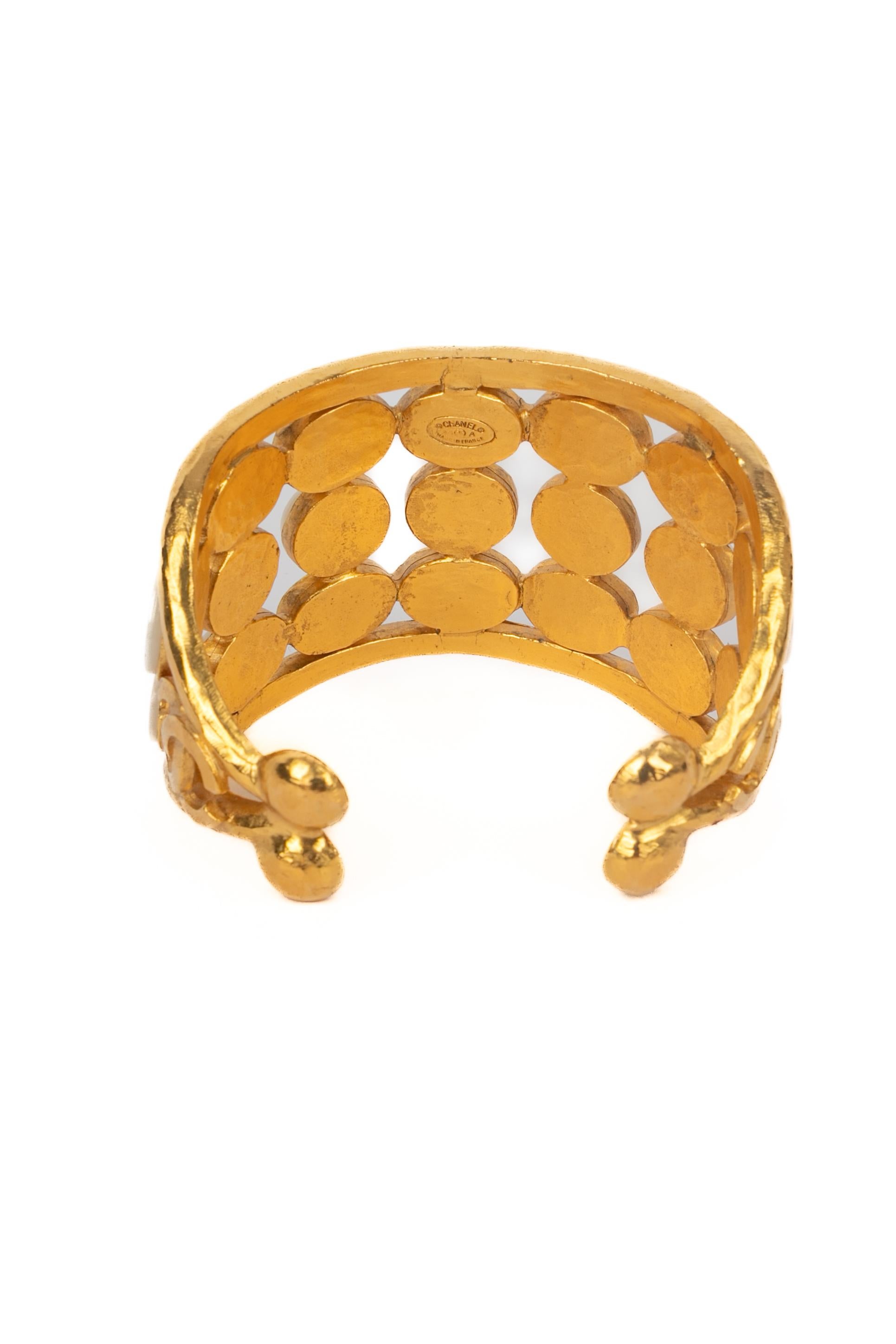 Brazalete Chanel Invierno 1995 en venta 1