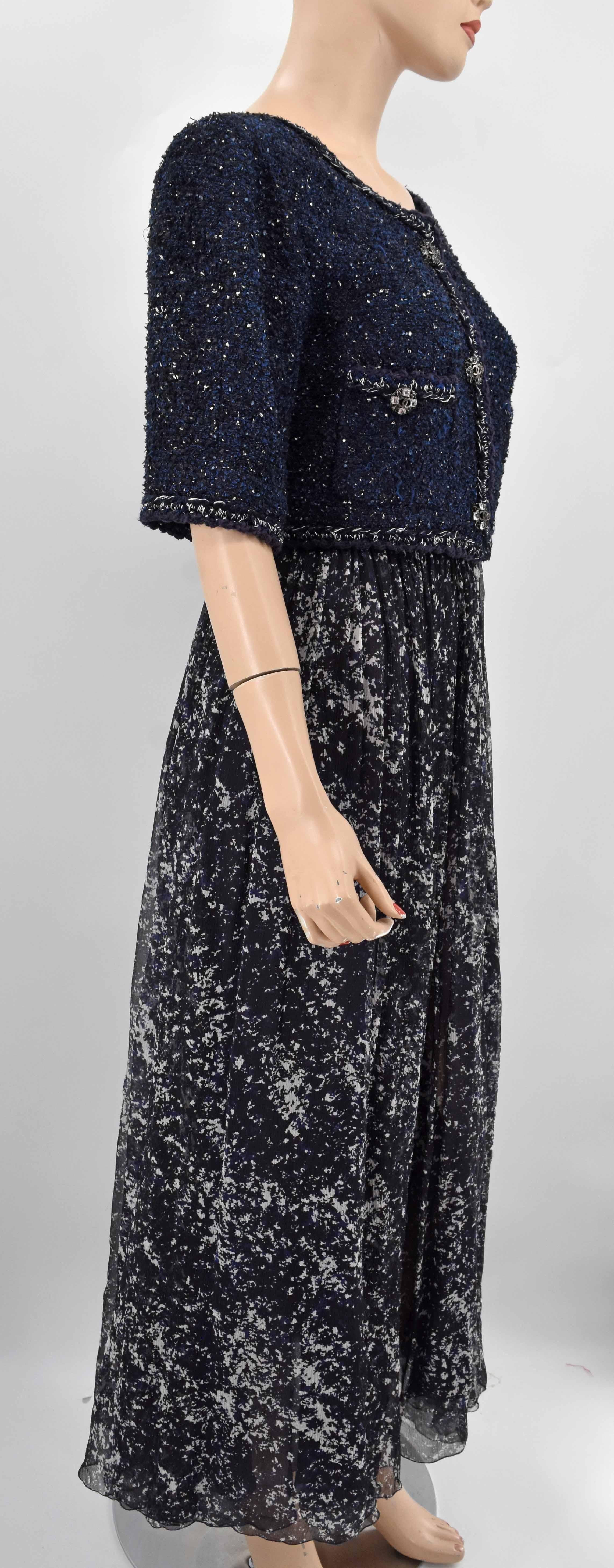 Women's Chanel  Braided Trim Tweed Maxi Dress Interlocking CC logo Buttons 42 12P 2012 For Sale