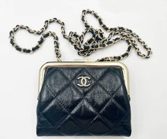 Chanel Brand New Schwarz Gold Crinkled Leder Münze Geldbeutel Crossbody Bag