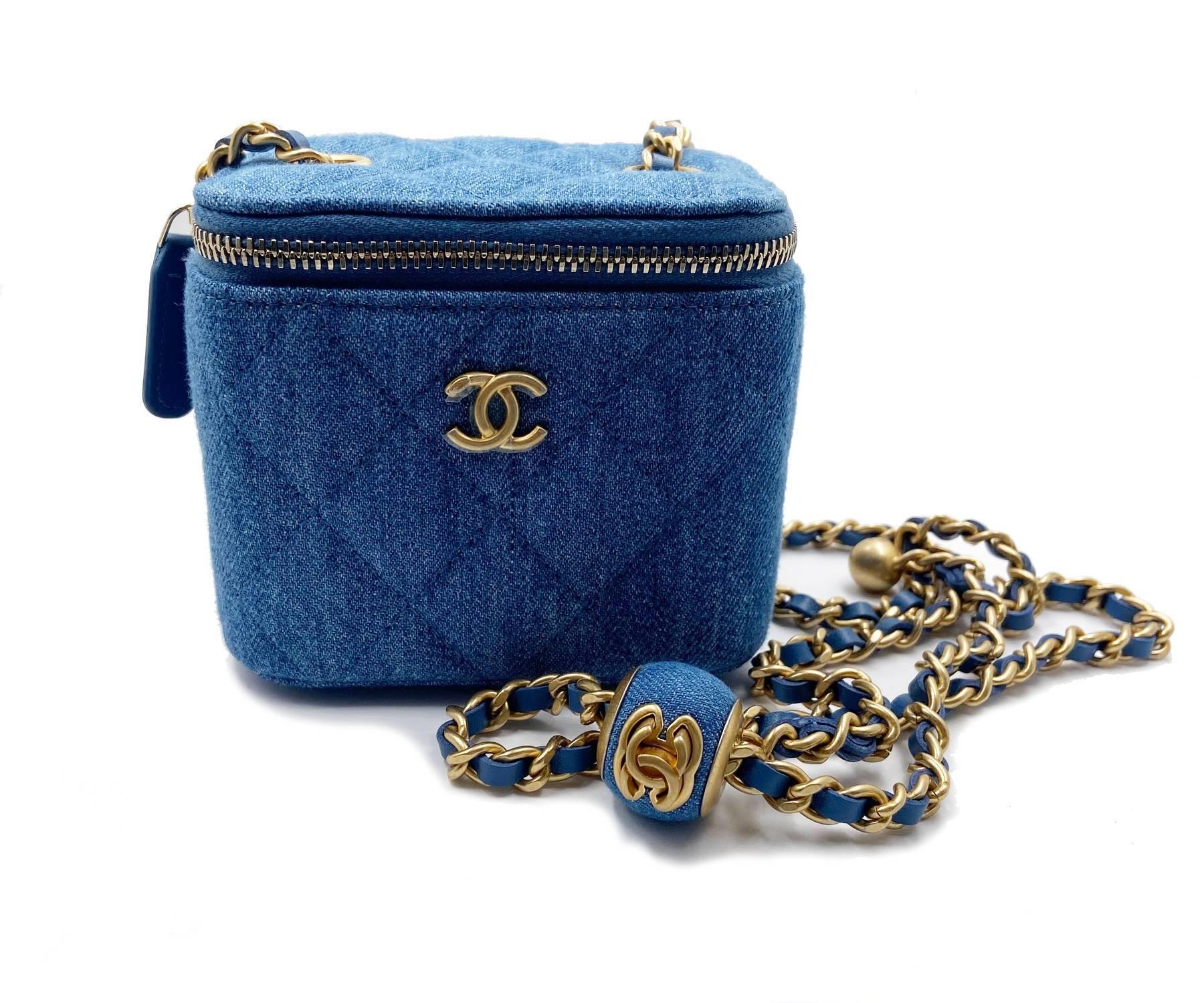 Chanel Brand New SOLD OUT Classic Timeless Denim Pearl Crush Mini Vanity Case Crossbody Shoulder Bag

*31xxxxxx (2021)
* Made in Italy
*Comes with control number card, tag, booklet, dustbag, box, camellia flower and ribbon
*Vintage Gold