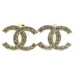 Chanel Brand New Classic Gold CC Large Piercing Ohrringe 