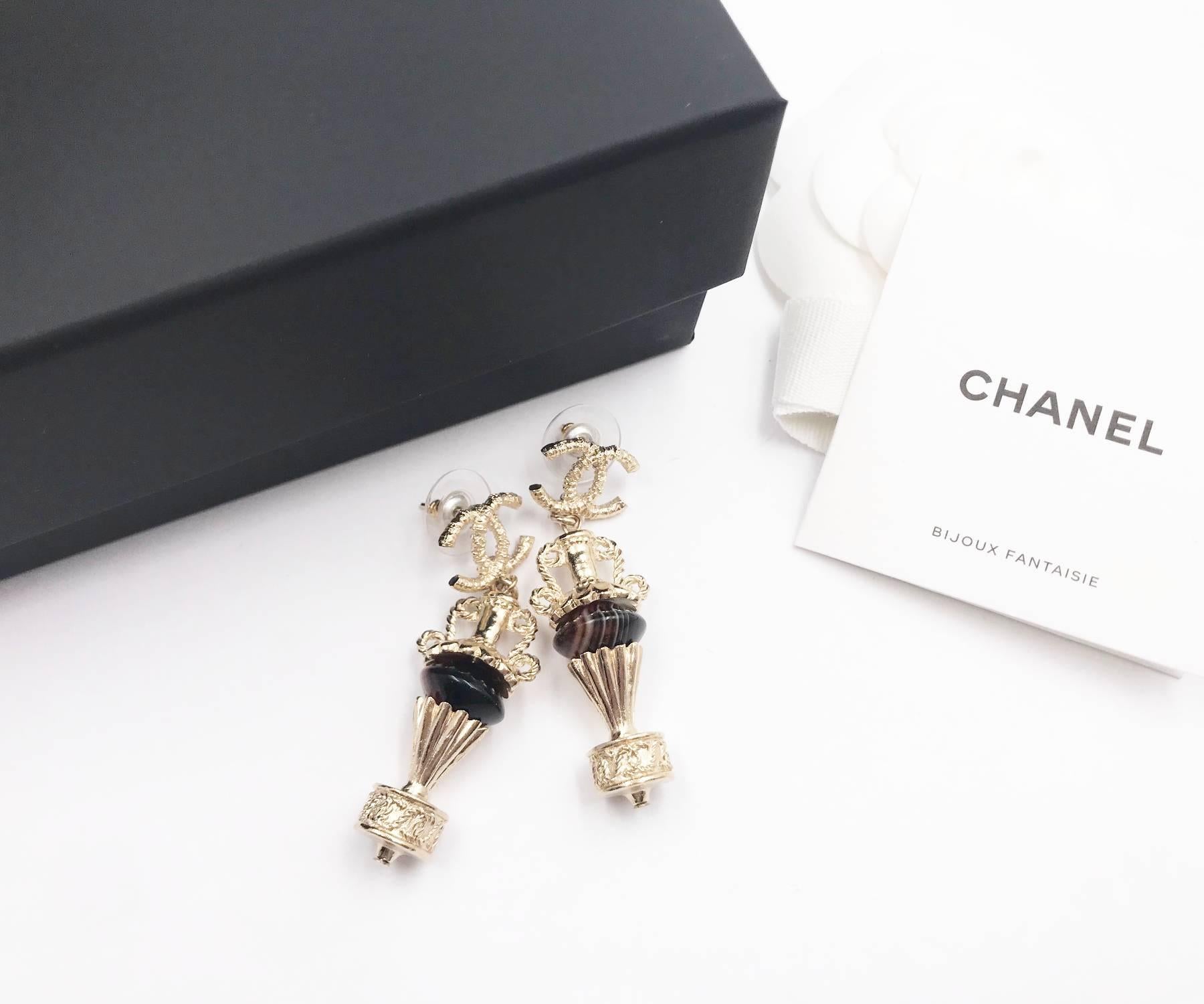 Artisan Chanel Brand New Gold CC Brown Stone Amphora Piercing Earrings For Sale