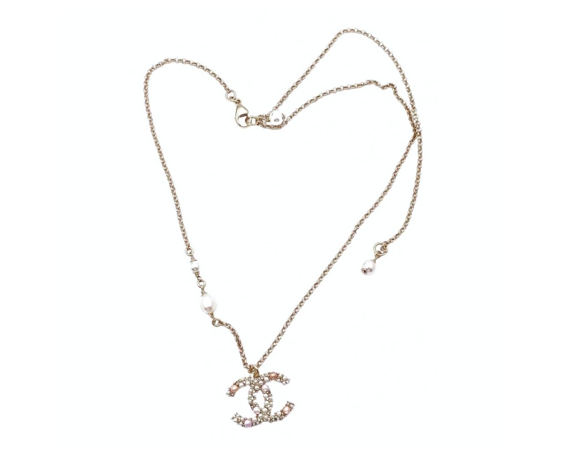 Chanel Pearl Gold Brand CC Necklace Artisan