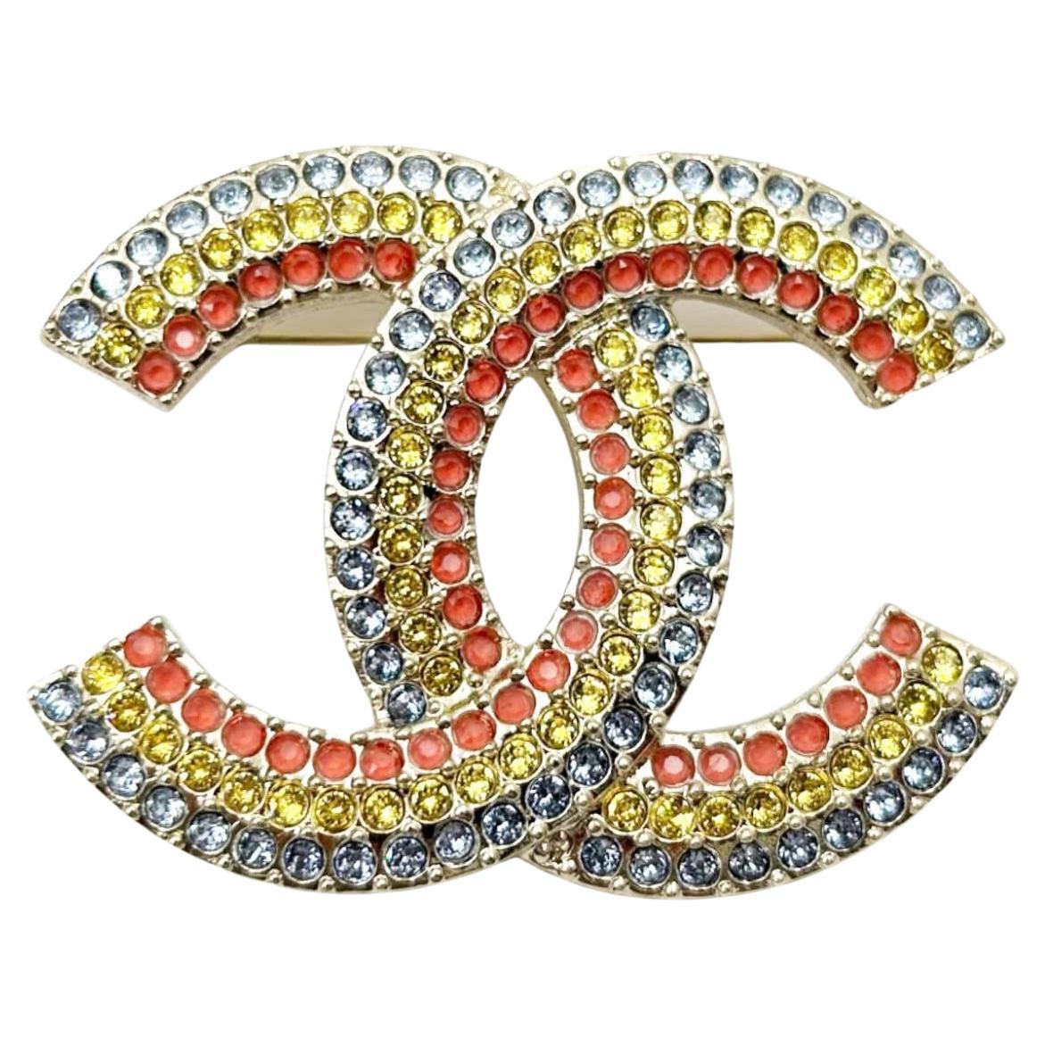 Chanel CHANEL Brooch Coco Mark Gold Multicolor Rhinestone Logo Pin Ladies