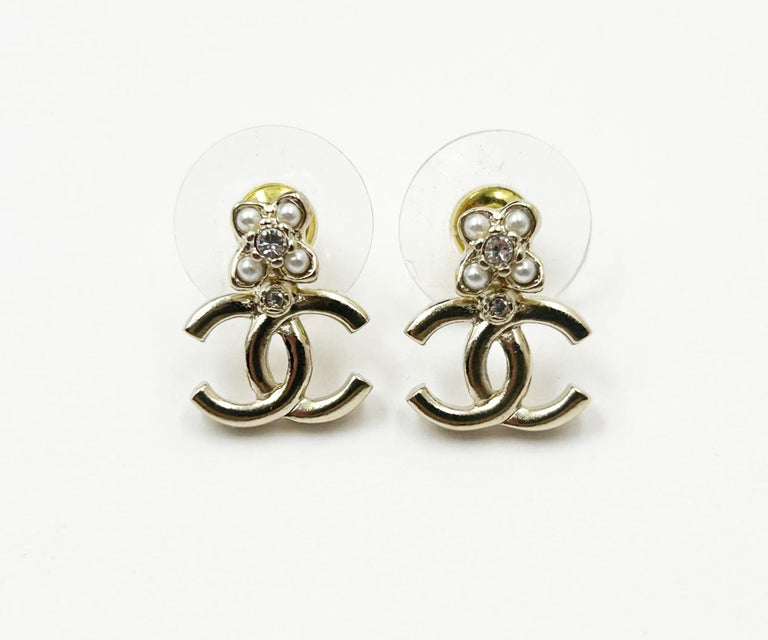 Chanel Brand New Gold CC Seed Pearl Flower Small Piercing Earrings