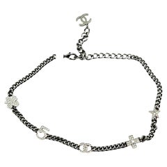 Chanel Nuevo Collar Gargantilla Cadena Gris Plata 5 Motivos Cristales