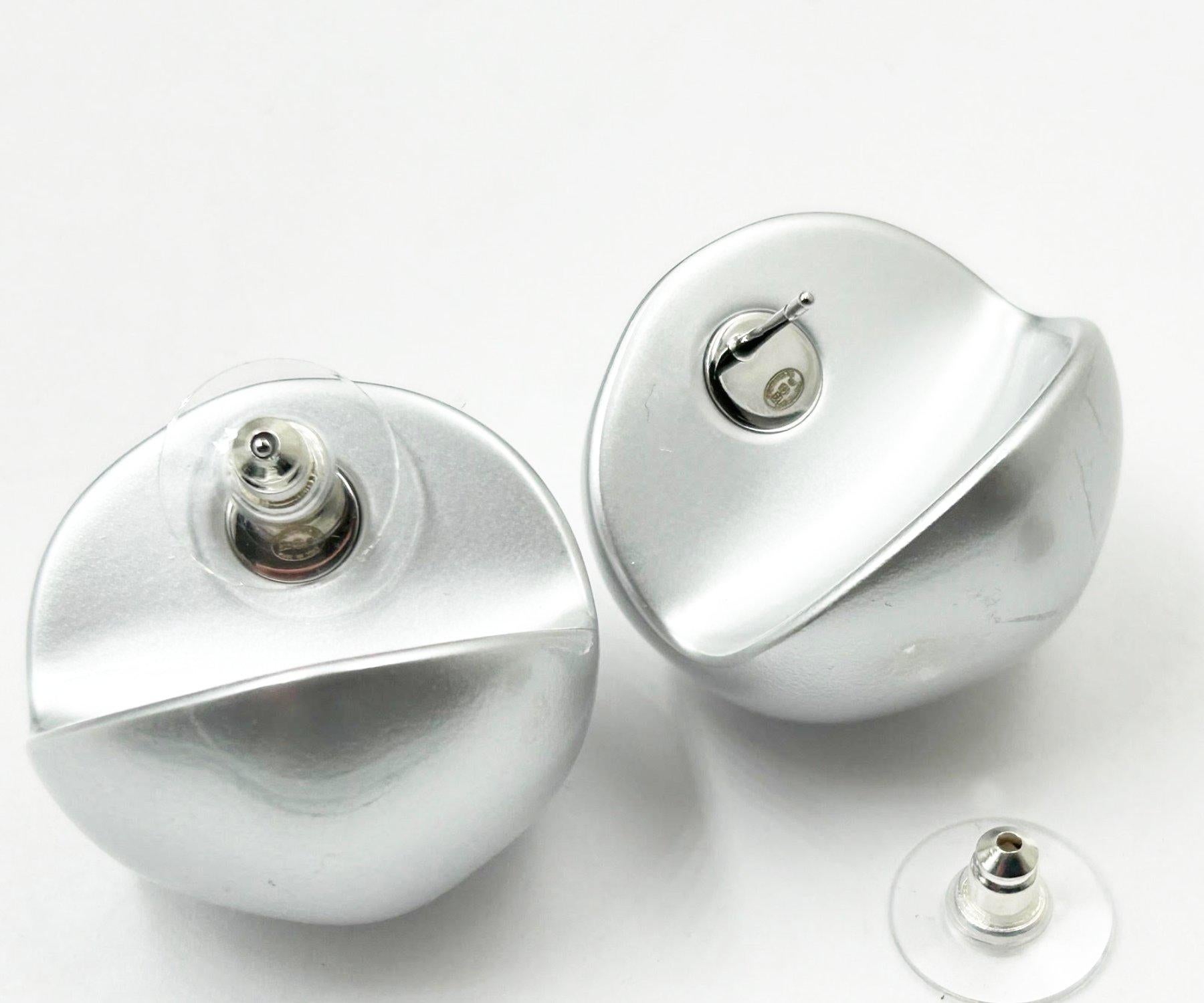 Women's Chanel Brand New Silver Futurist Giant Piercing Earrings
