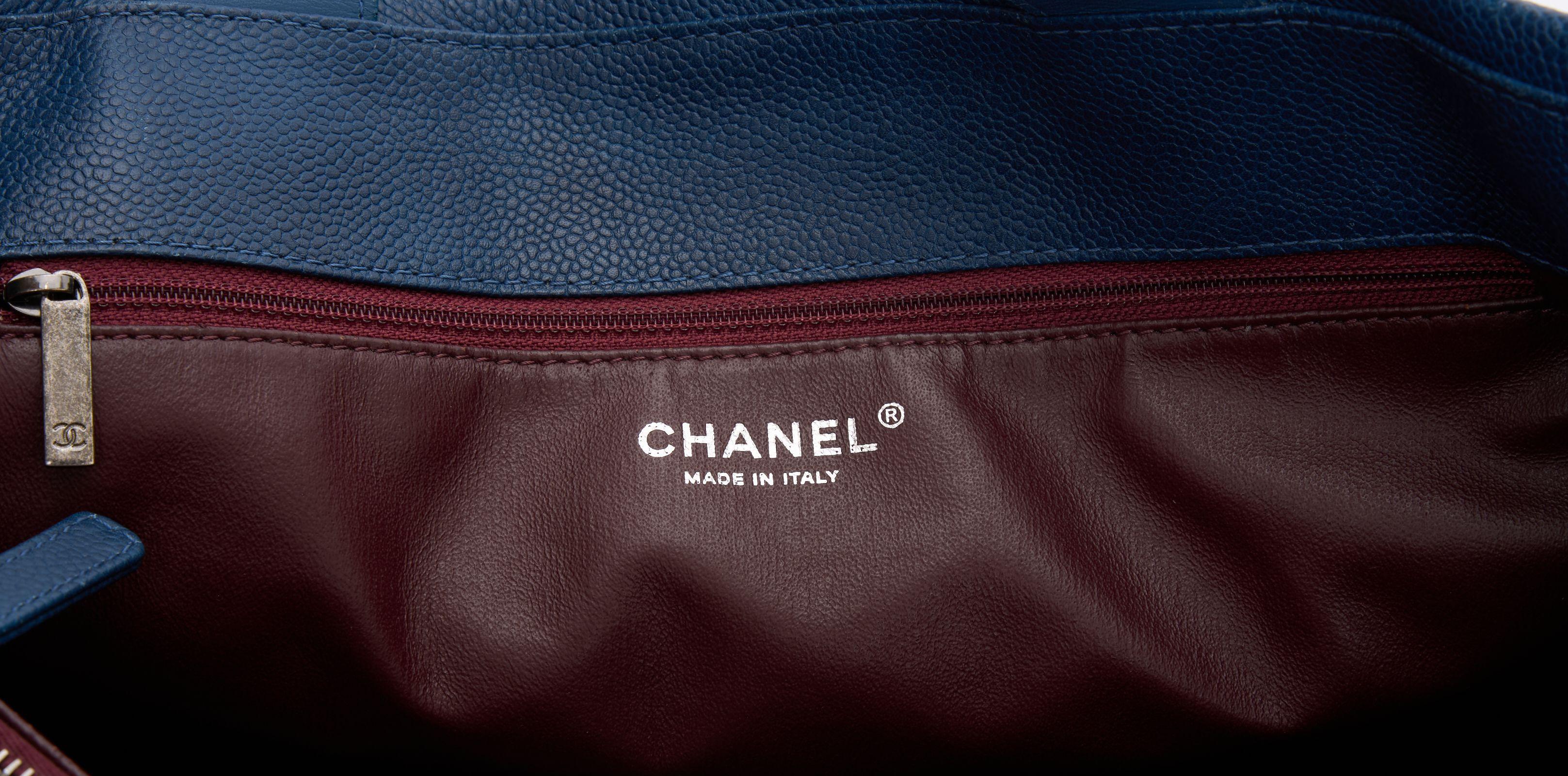 Chanel Break Shopping Tote Caviar/Tweed For Sale 2