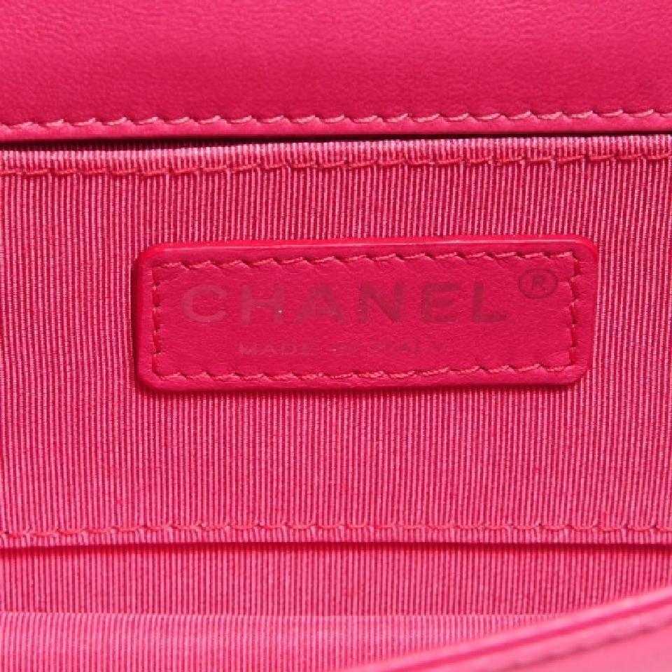 Chanel pochette Lego rose vif à rabat en vente 9