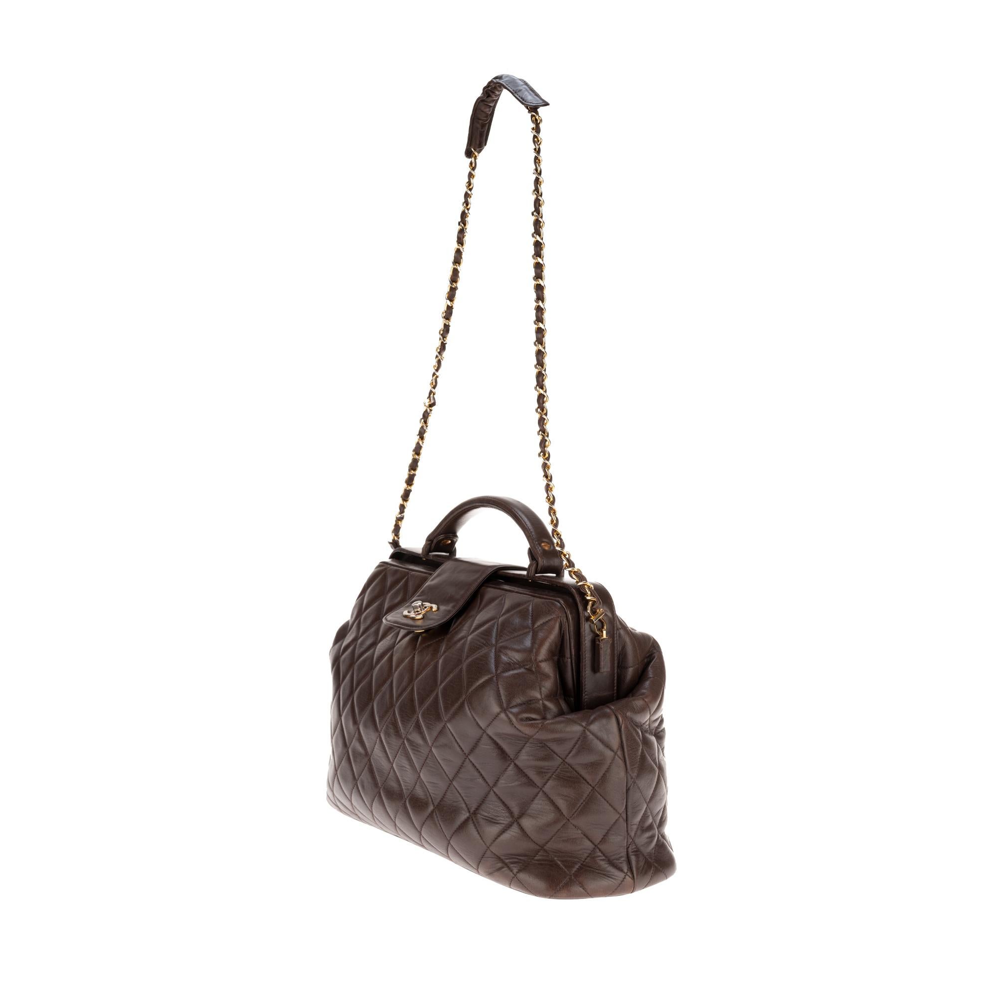 Women's Chanel briefcase style handbag in brown quilted lambskin !