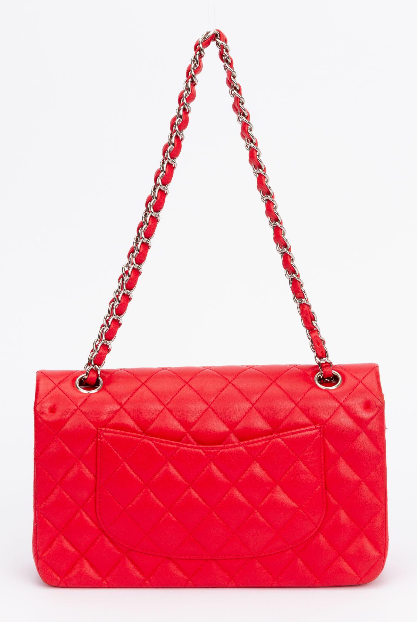 Chanel Bright Red 10 Double Flap Bag In Excellent Condition For Sale In West Hollywood, CA