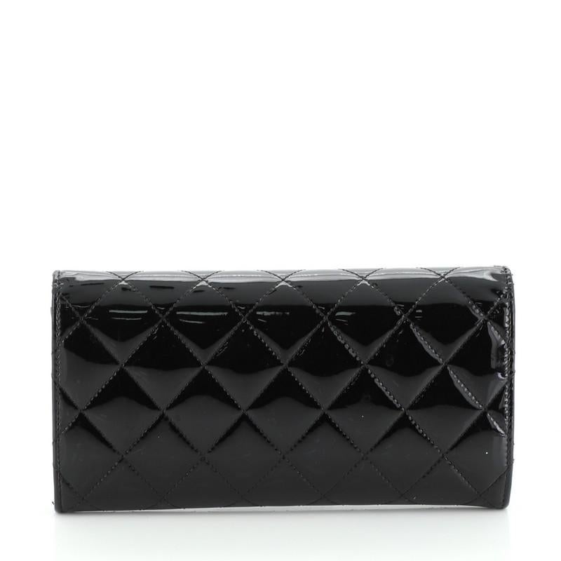 chanel quilted trifold wallet