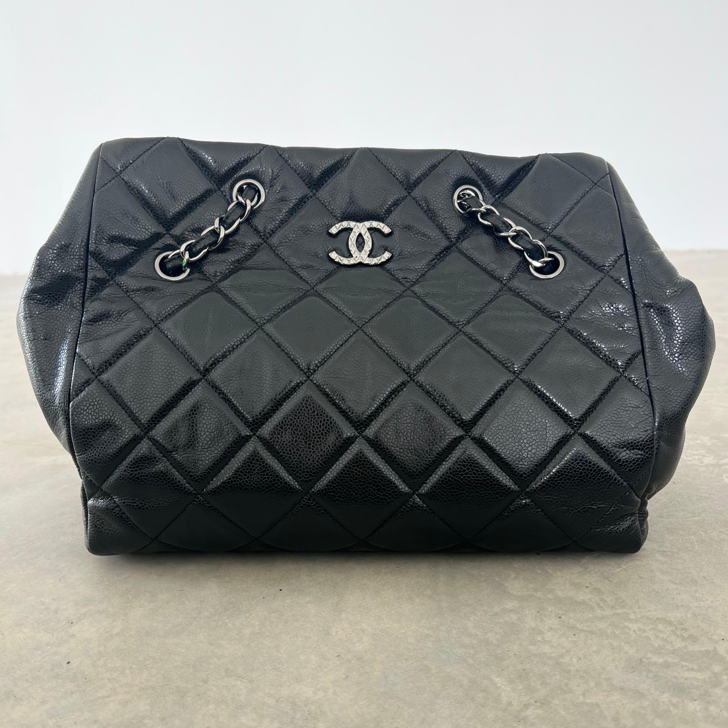 Chanel Brilliant Cells Tote, 2000er Jahre Frankreich (Schwarz) im Angebot
