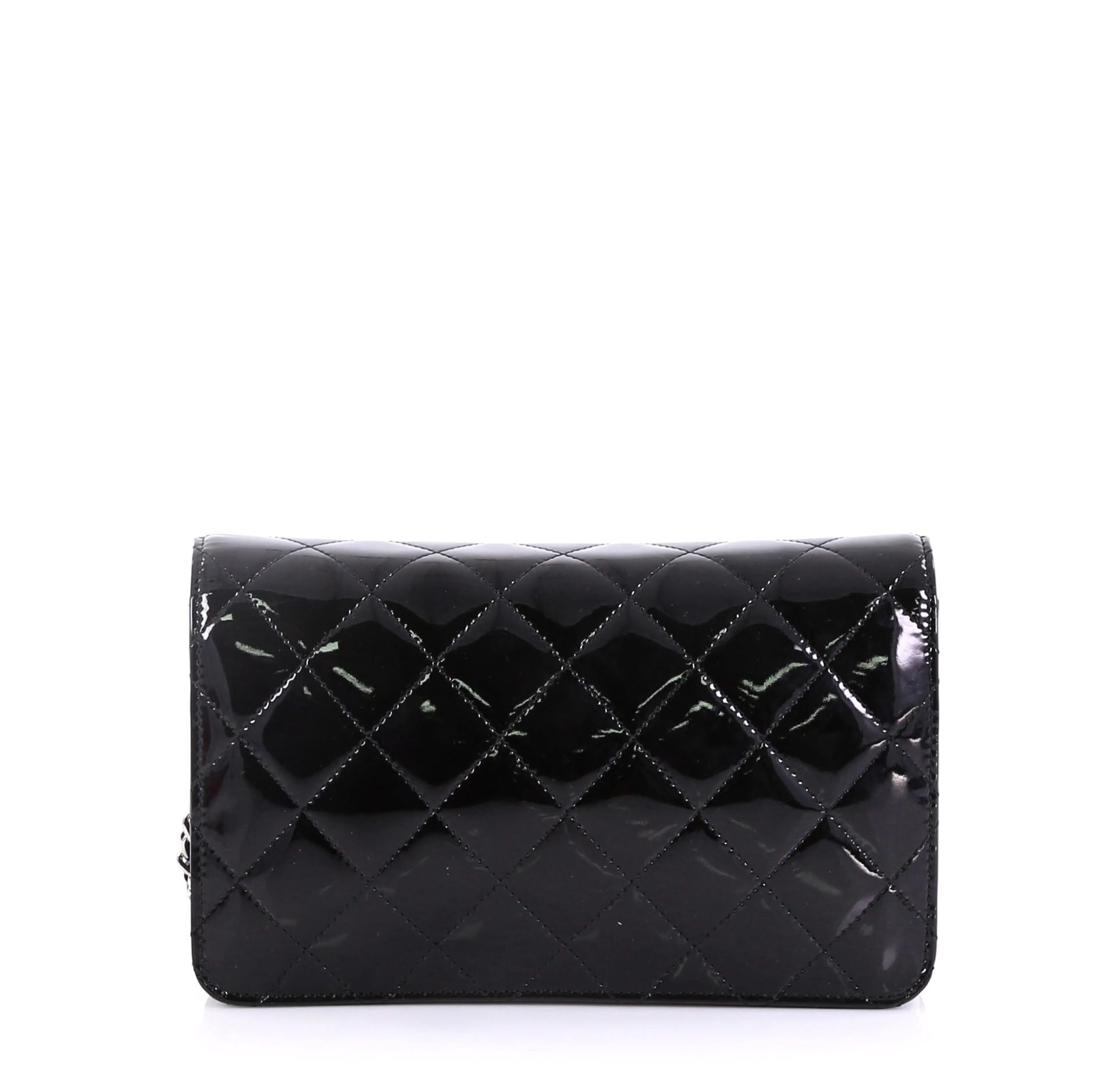 Chanel Brilliant Wallet on Chain Quilted Patent In Good Condition In NY, NY