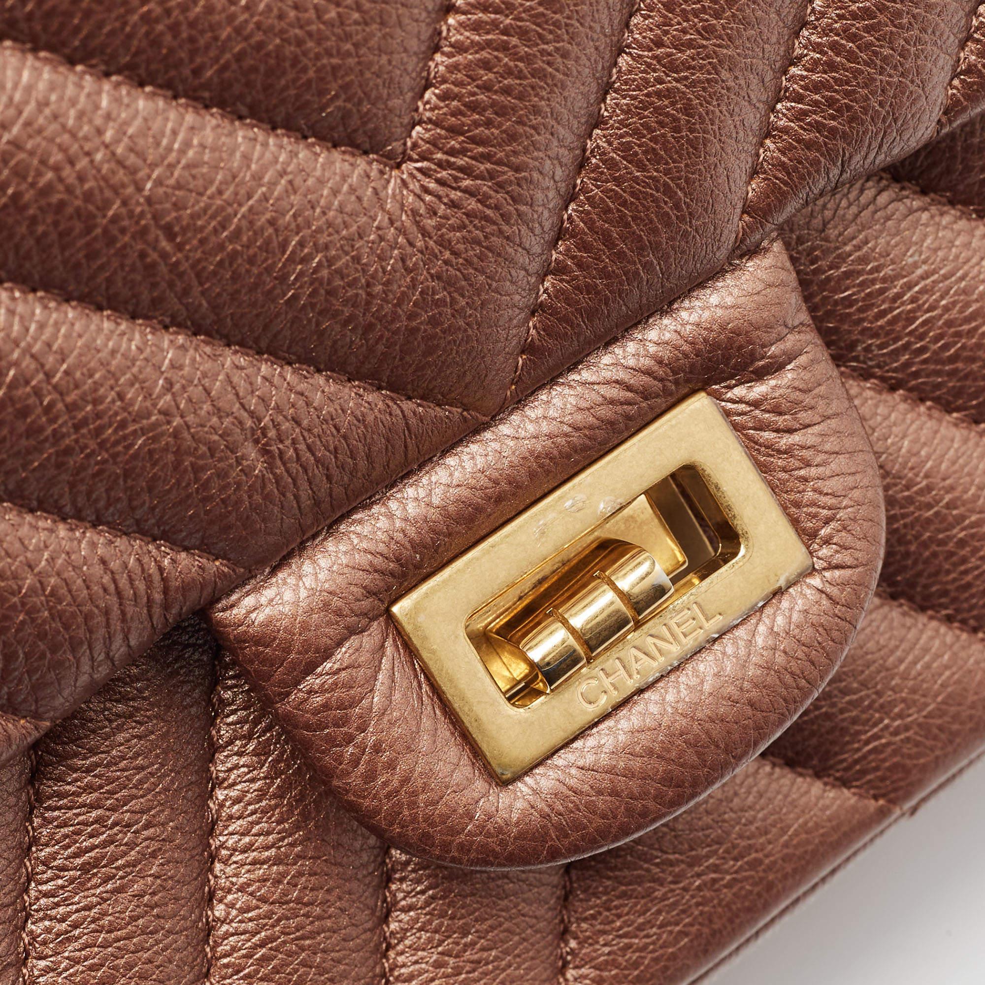 Chanel Bronze Chevron Leather 226 Reissue 2.55 Flap Bag 7