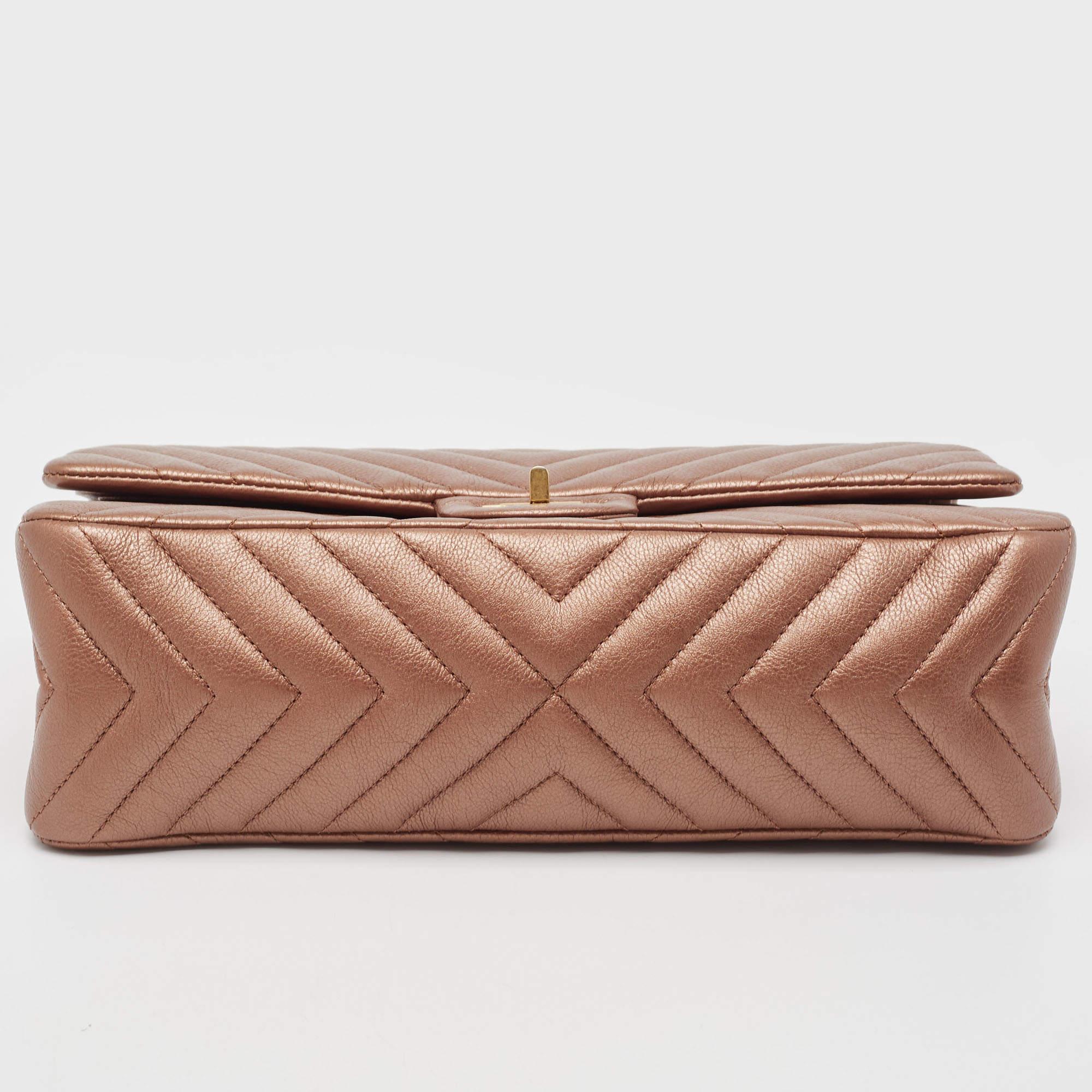 Women's Chanel Bronze Chevron Leather 226 Reissue 2.55 Flap Bag