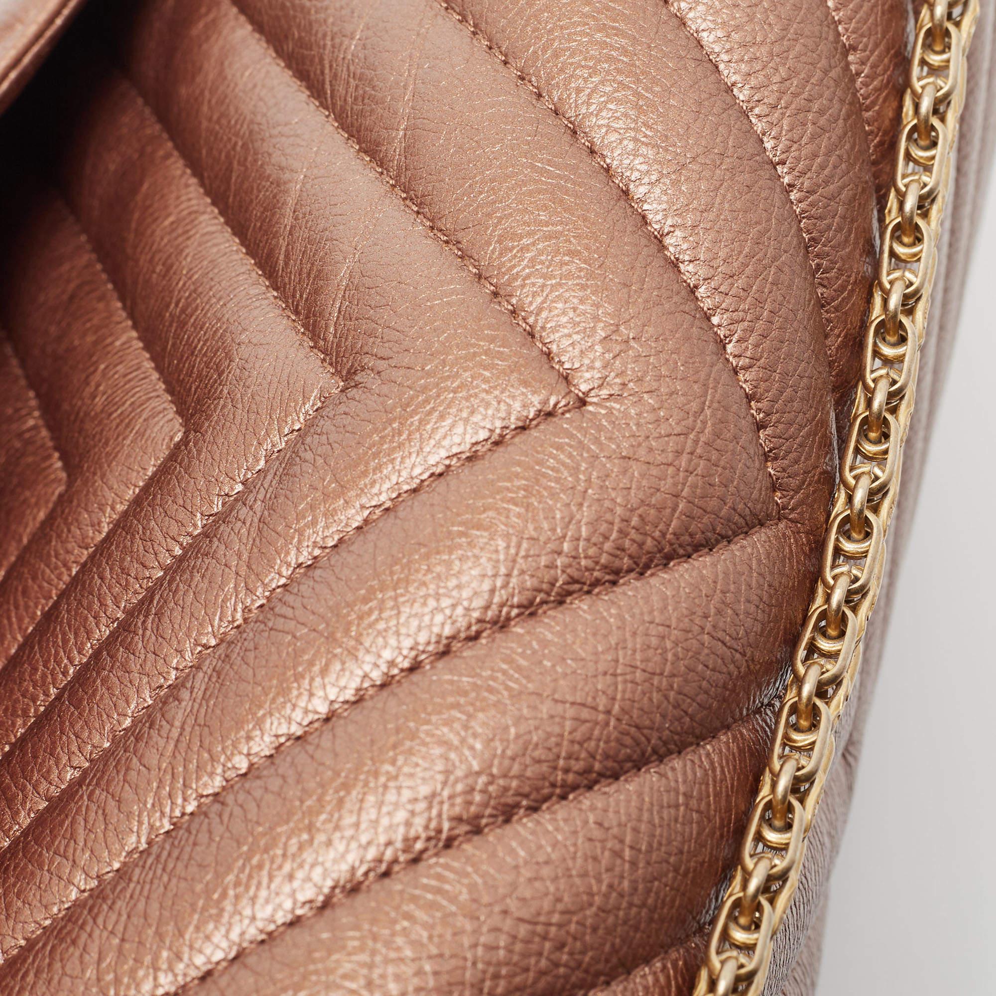 Chanel Bronze Chevron Leather 226 Reissue 2.55 Flap Bag 4
