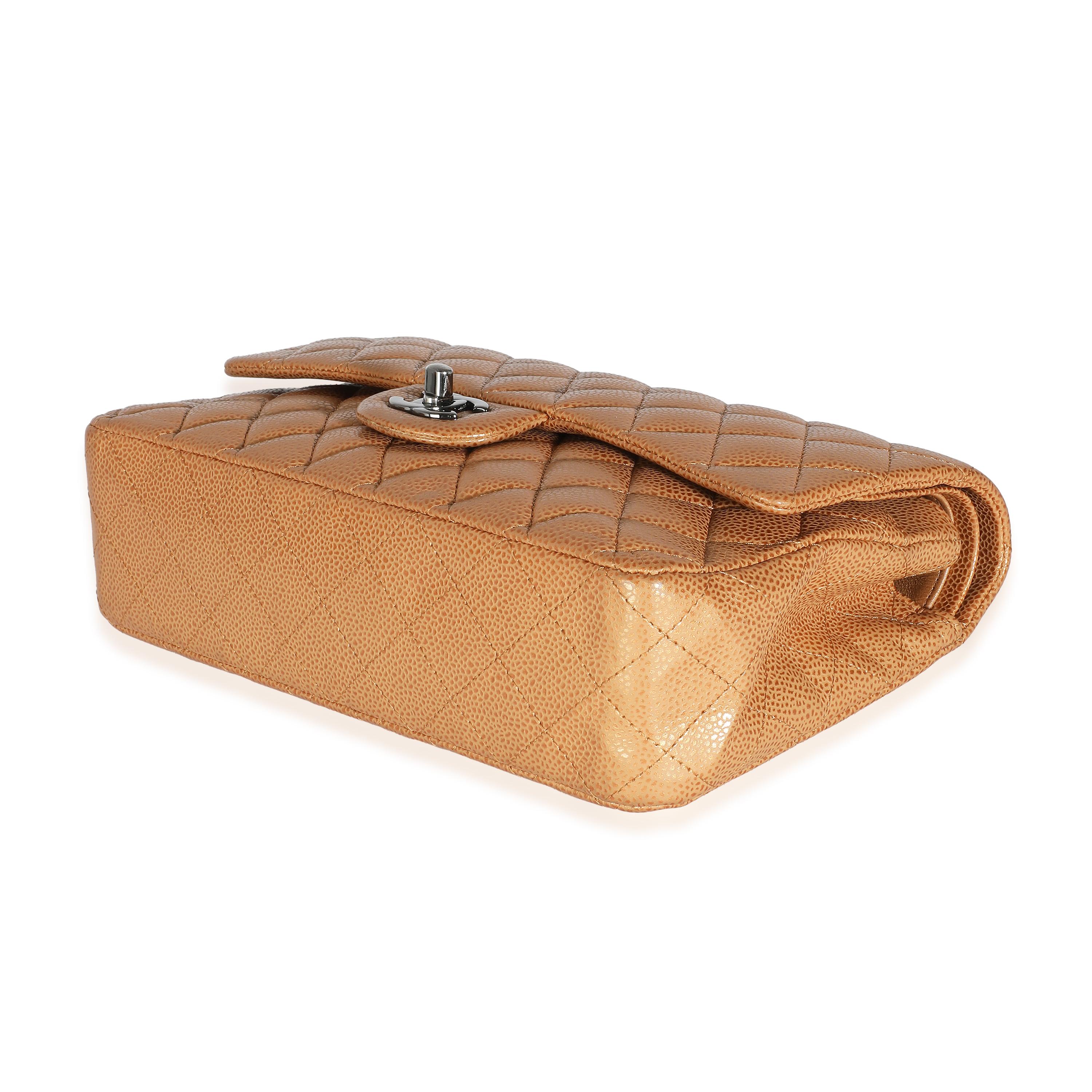 Femenino o masculino Bolso Chanel Bronce Oro Acolchado Clásico Mediano Doble Solapa en venta