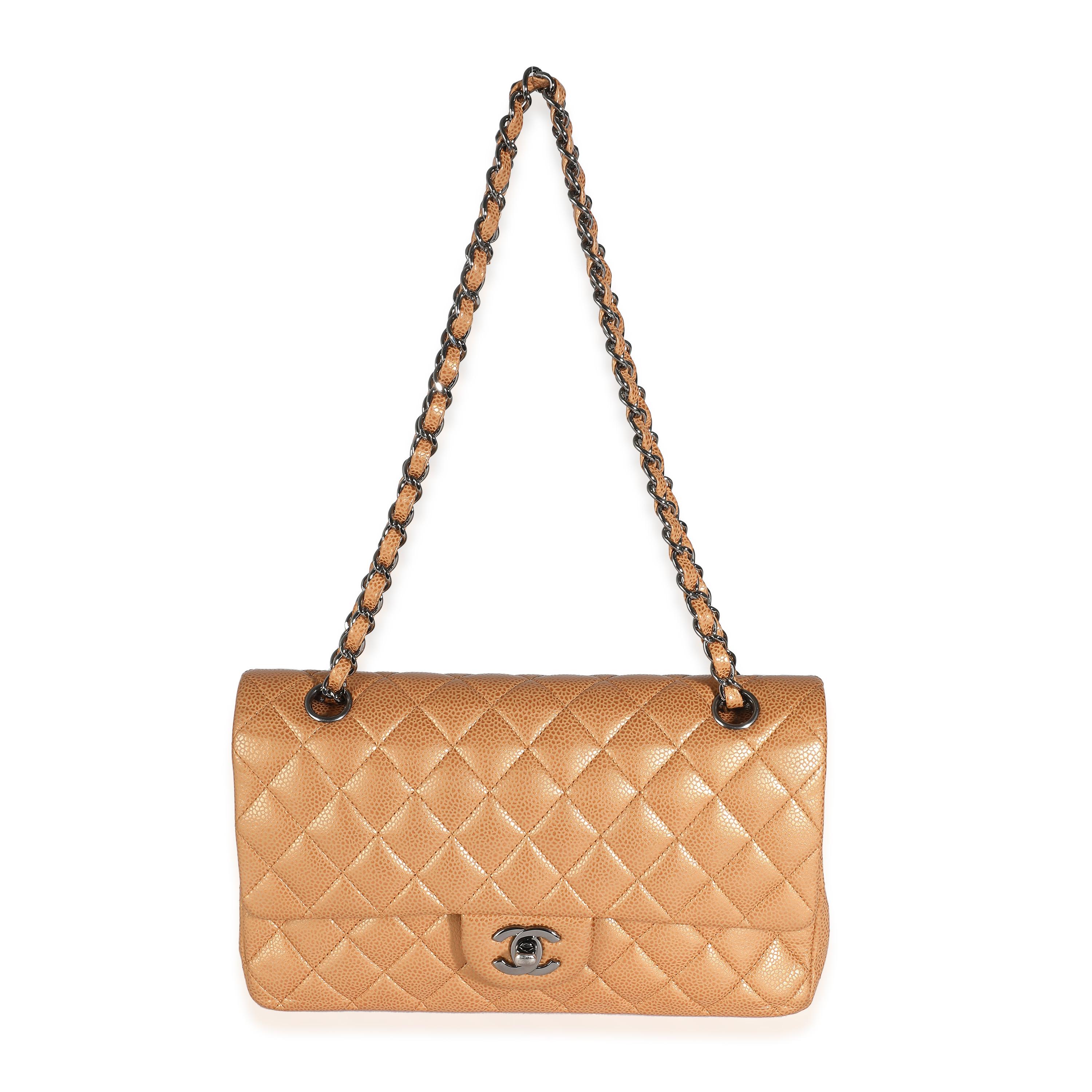 Bolso Chanel Bronce Oro Acolchado Clásico Mediano Doble Solapa en venta 1