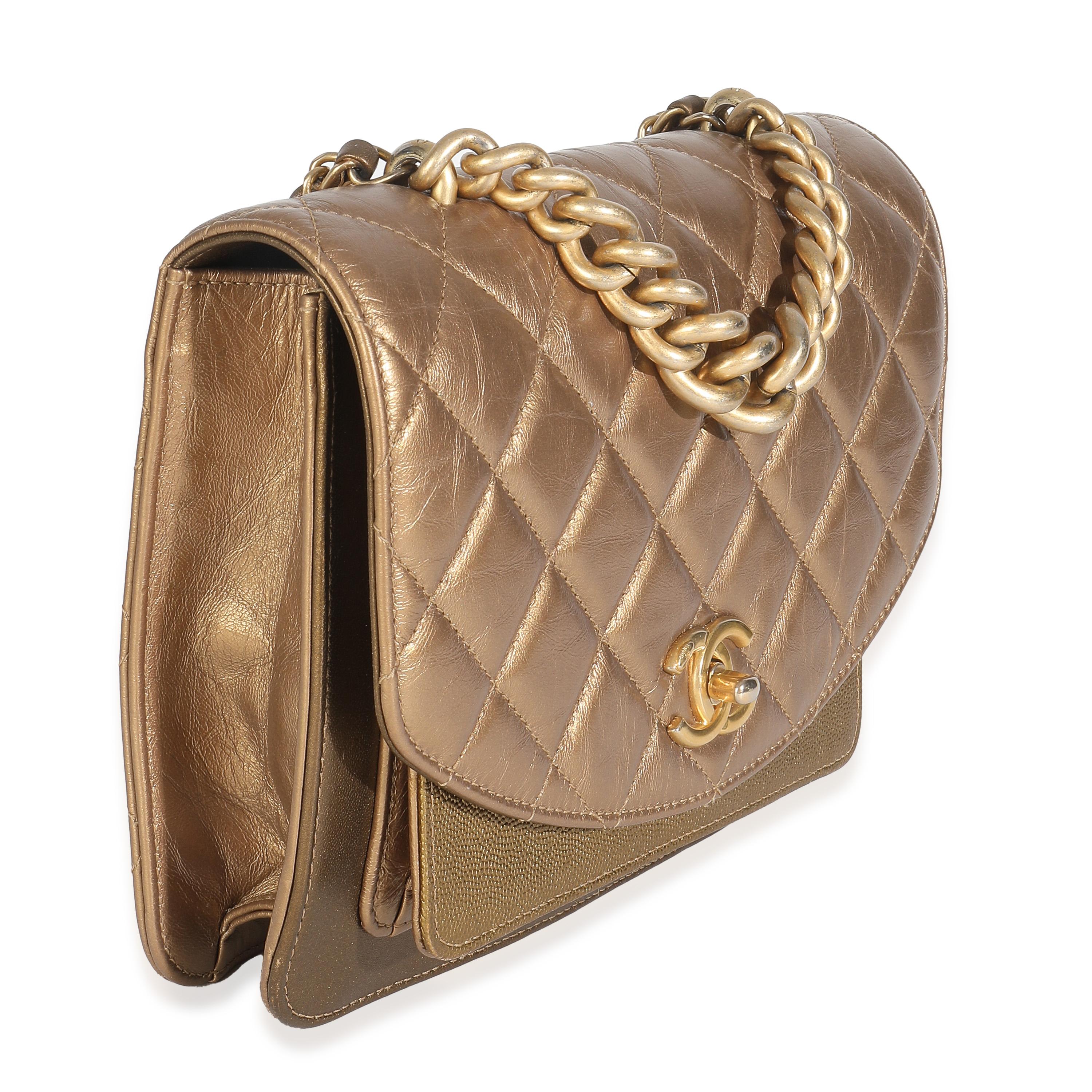 Marrone Chanel Bronzo Metallizzato in pelle d'agnello Caviale Trapuntato Manico a Catena Borsa con Flap in vendita