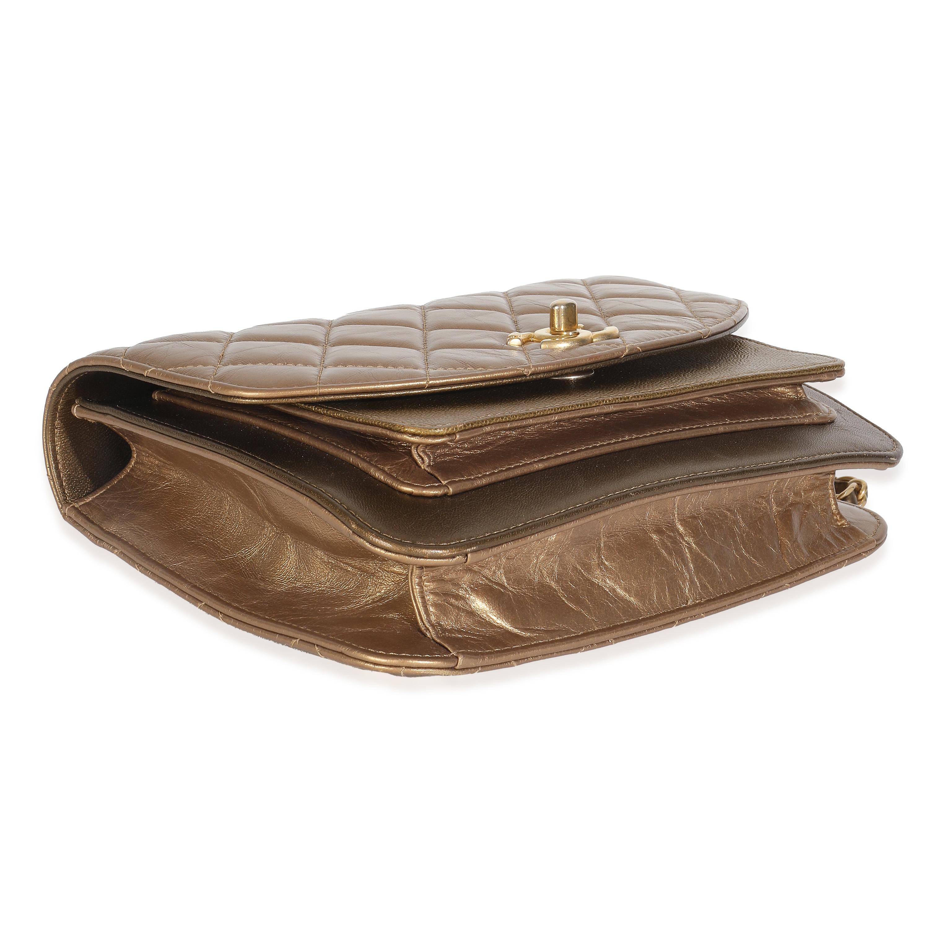 Chanel Bronzo Metallizzato in pelle d'agnello Caviale Trapuntato Manico a Catena Borsa con Flap in vendita 2