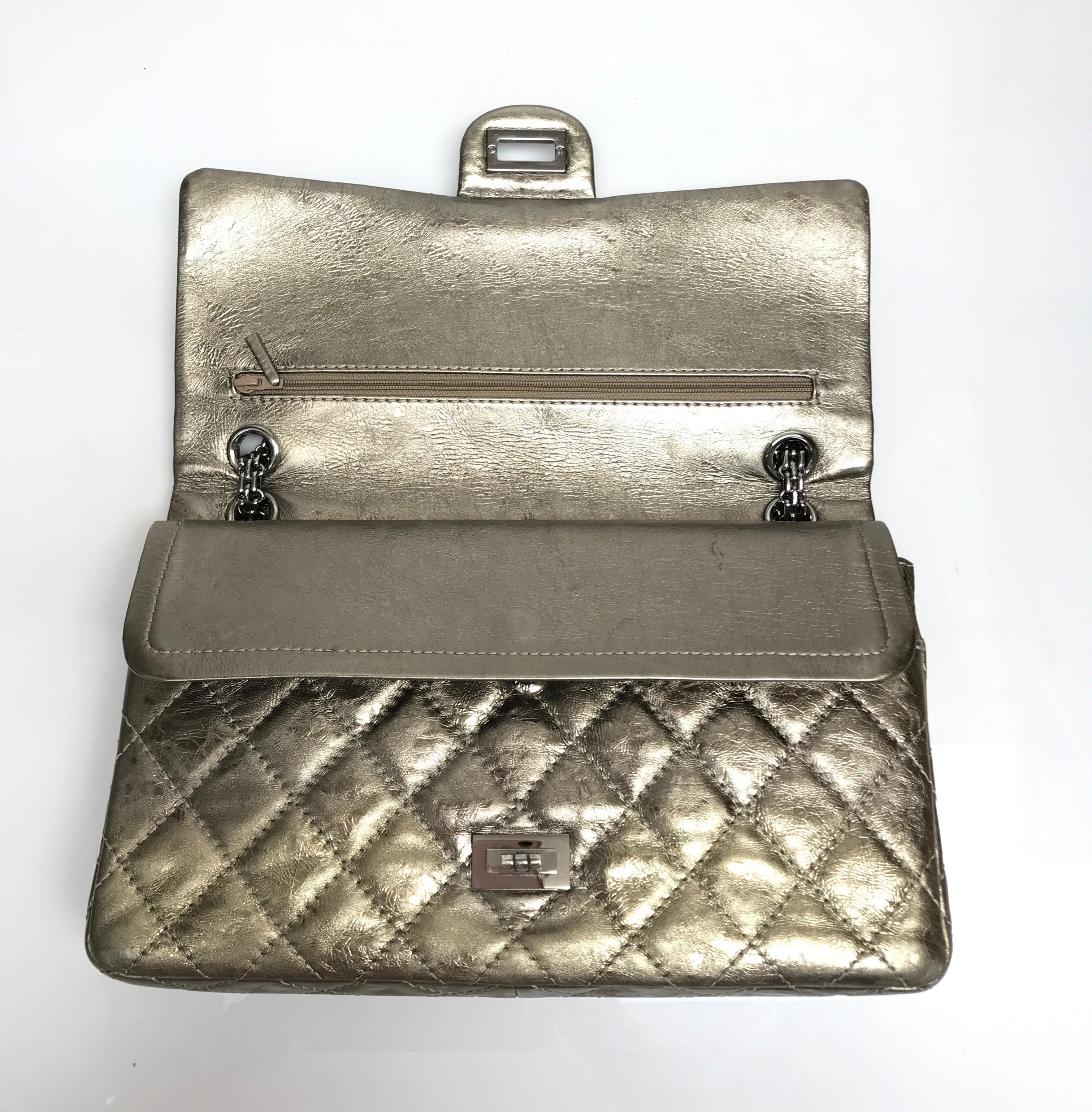 Chanel bronze metallic Re-issue 226 handbag 1
