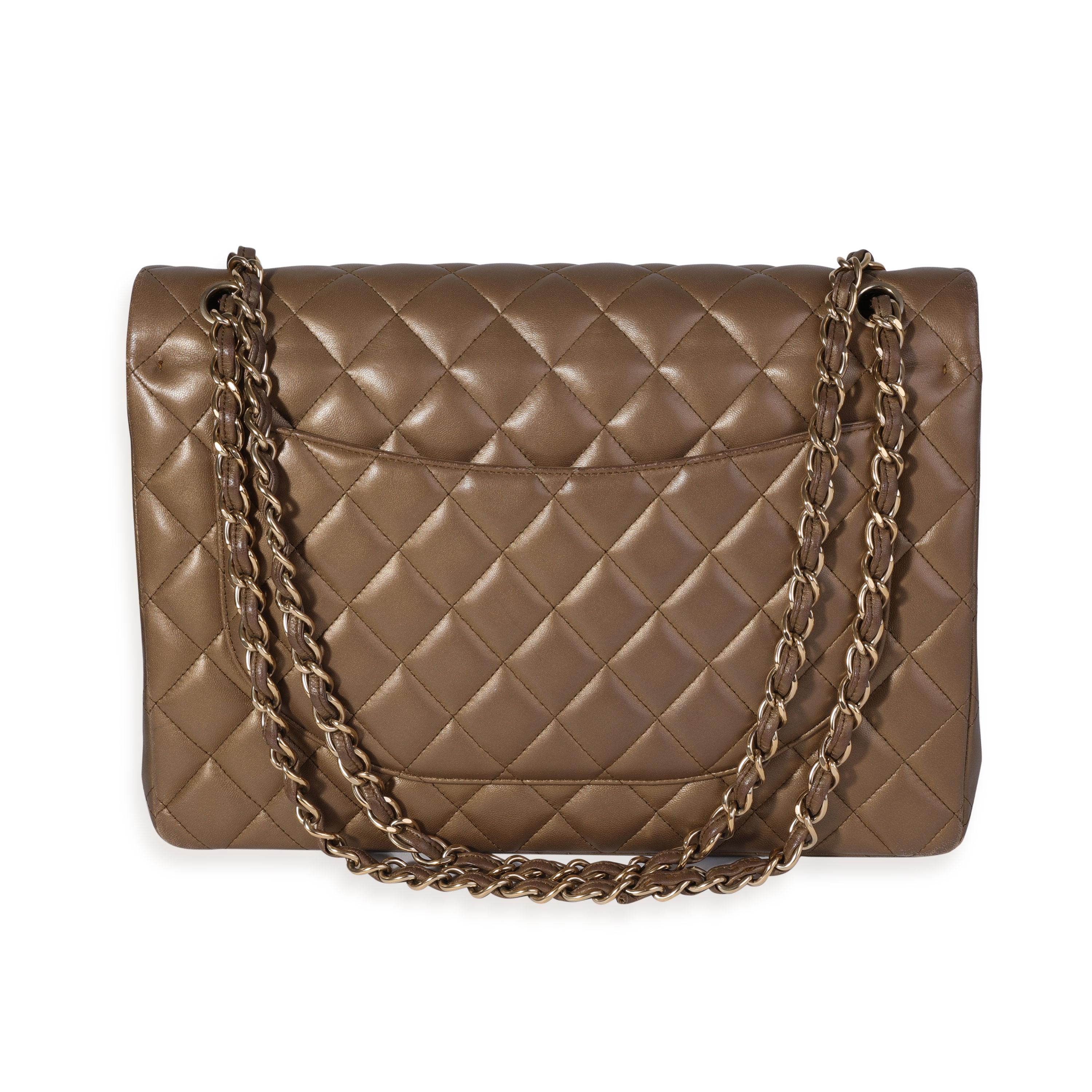 Marrone Borsa Chanel bronzo trapuntata in pelle d'agnello Maxi Classic con doppia patta