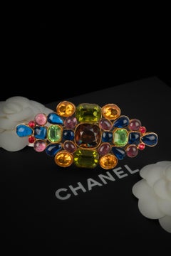 Chanel brooch 1980s
