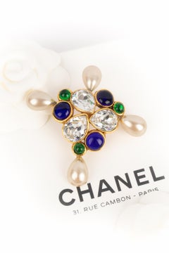 Chanel brooch 1990s