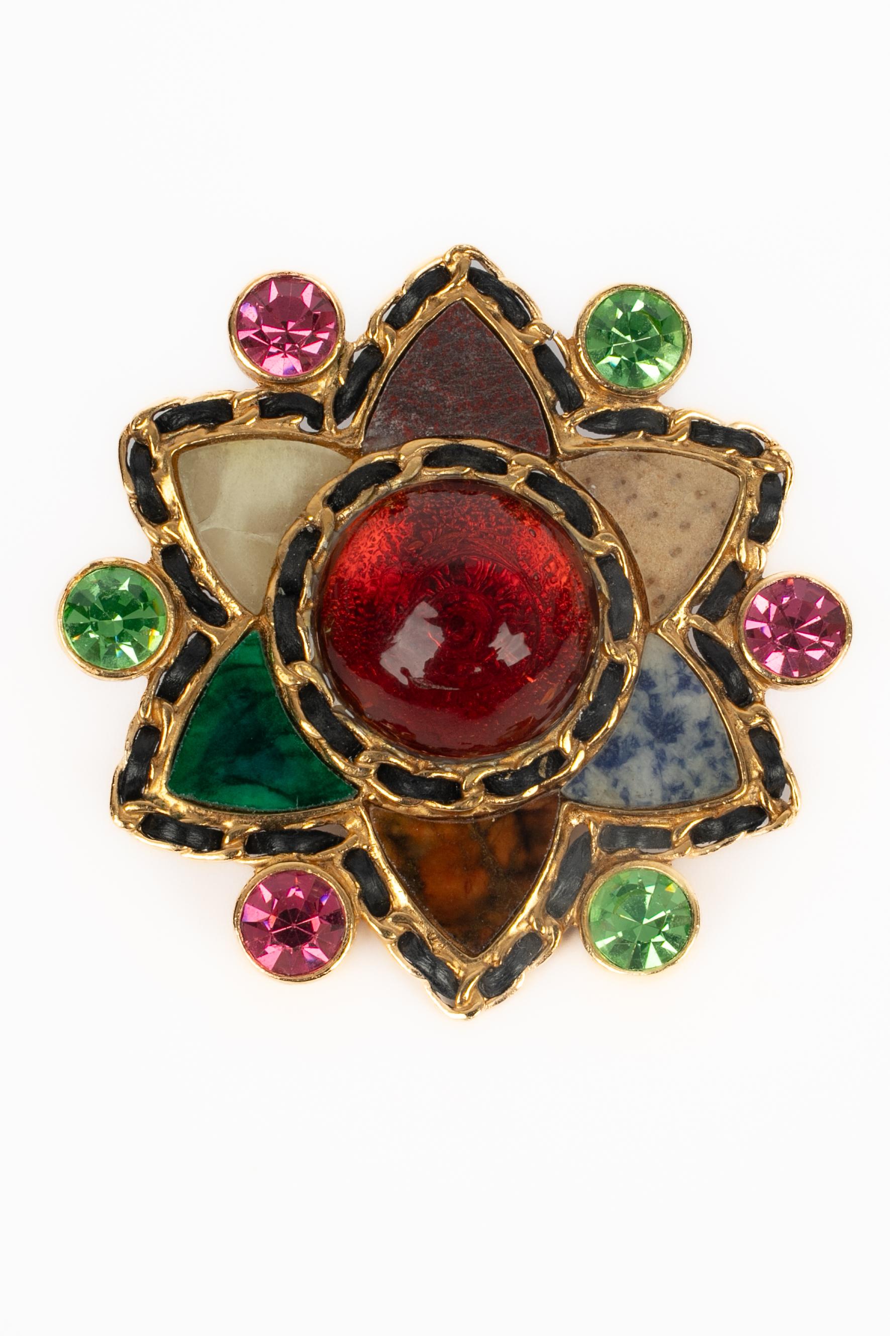 Broche Chanel años 90 en Excelente estado para la venta en SAINT-OUEN-SUR-SEINE, FR