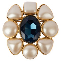 Vintage Chanel brooch 1990s