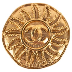 Vintage Chanel brooch 1994