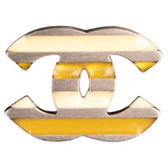 Chanel brooch by Karl Lagerfeld Fall-Winter 2003