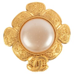 Broche Chanel Otoño 1996