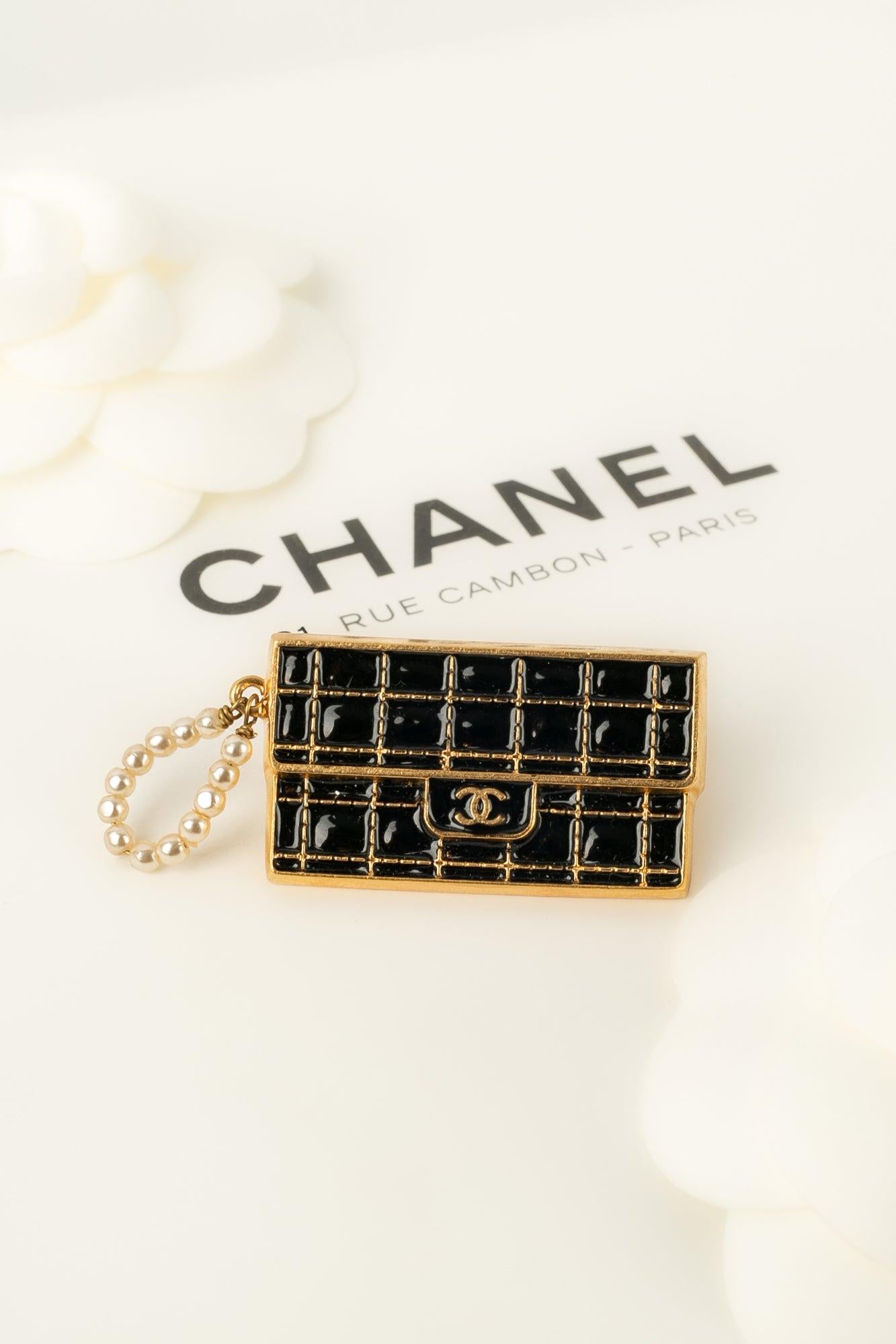 Chanel Brosche / „Handtasche“ Anstecknadeln, 2002 im Angebot 2