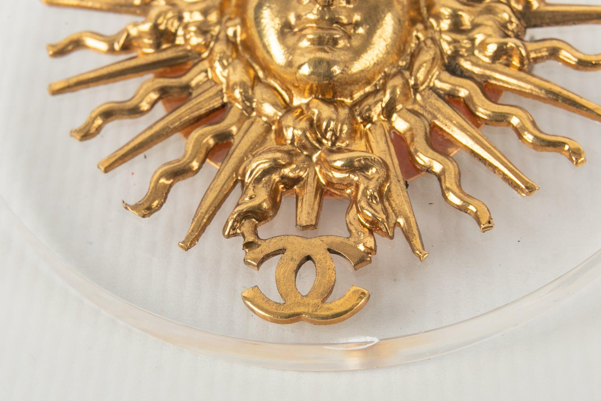Chanel Brooch Haute Couture with Transparent Lucite For Sale 1