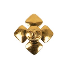 Chanel Brooch in Gilded Metal, Fall 1997