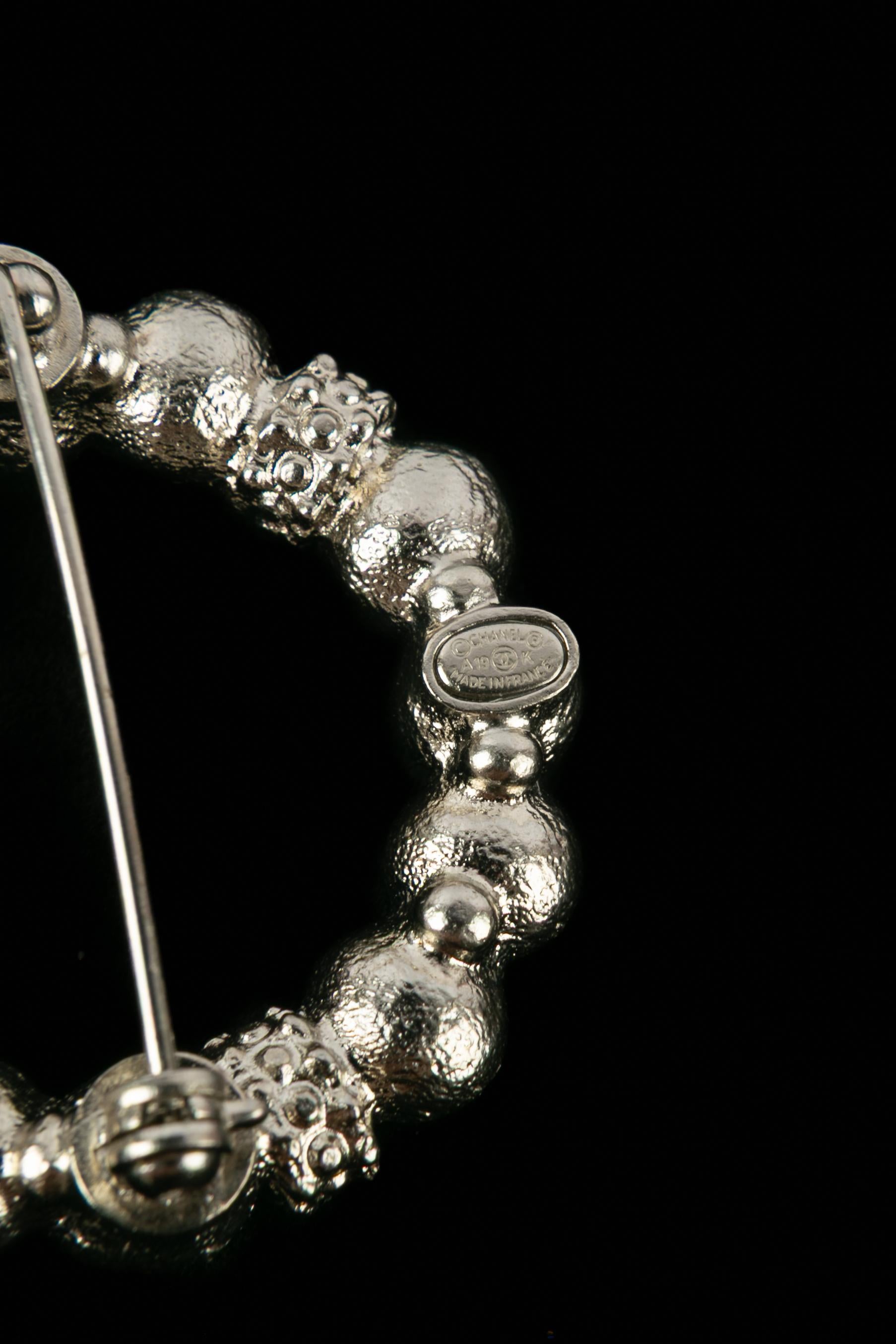 Chanel brooch necklace 2019 4