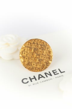 Chanel brooch Spring 1995