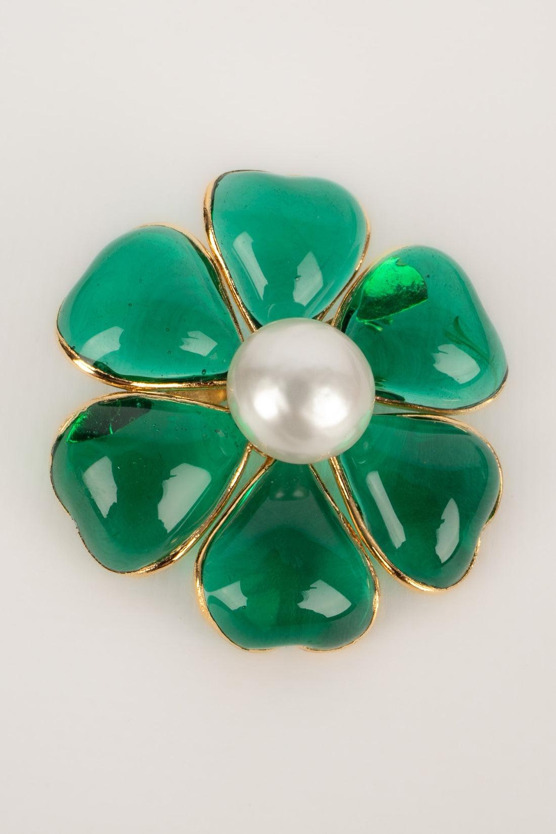 Women's Chanel Brooch with Pearly Cabochons, 1995