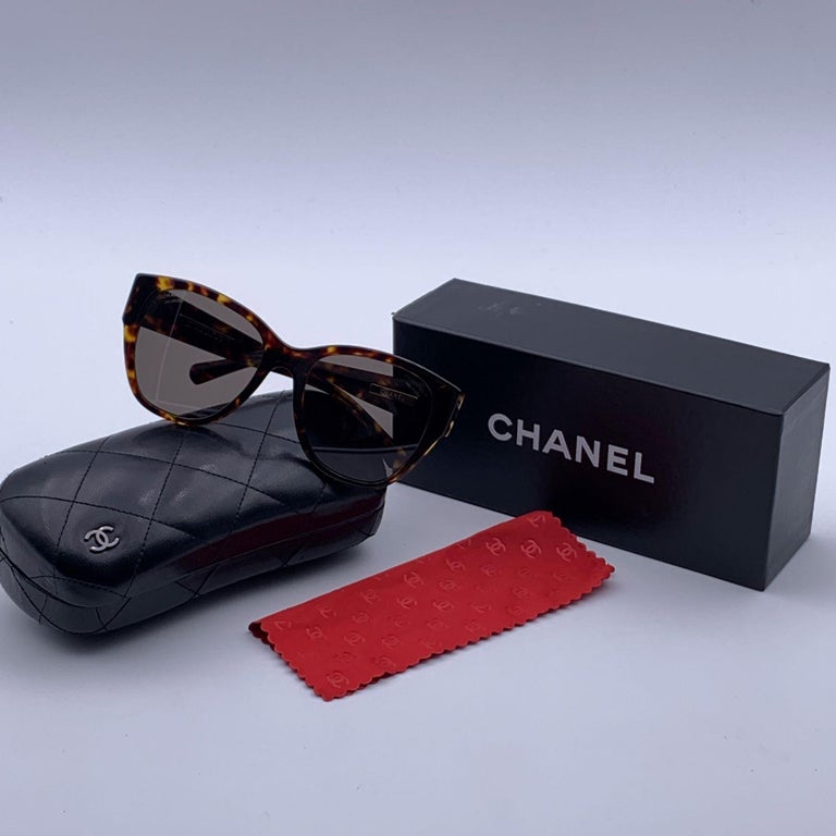 Chanel Brown Acetate 5412 Polarized Sunglasses 54/19 140 mm For Sale at  1stDibs | chanel 5412