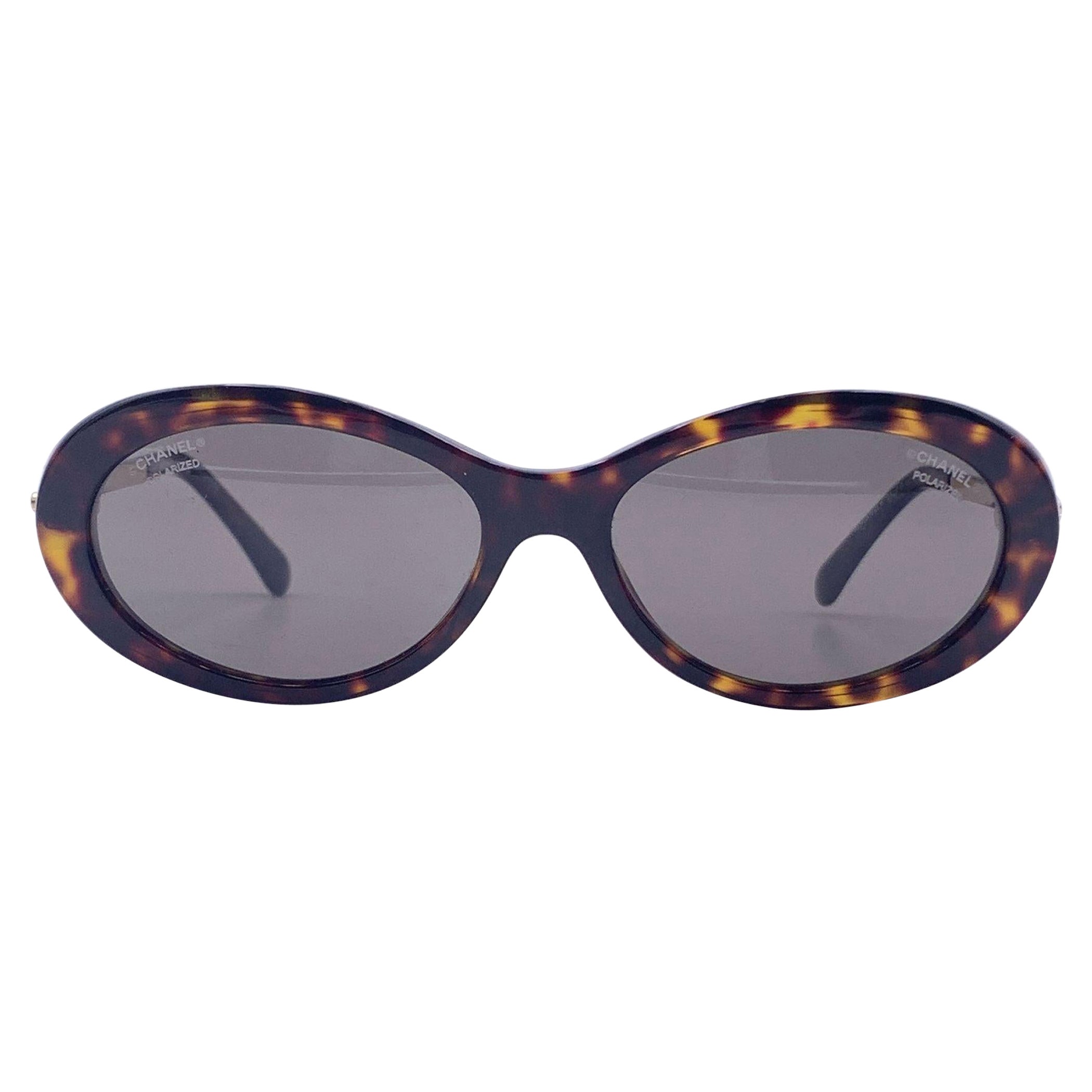 Chanel Brown Acetate 5428 Oval Pearl Sunglasses 56/16 140 mm