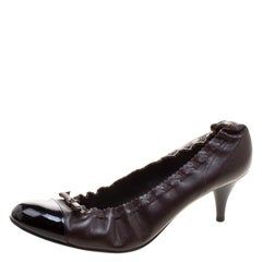 Chanel Brown/Black Leather Cap Toe Pumps Size 38