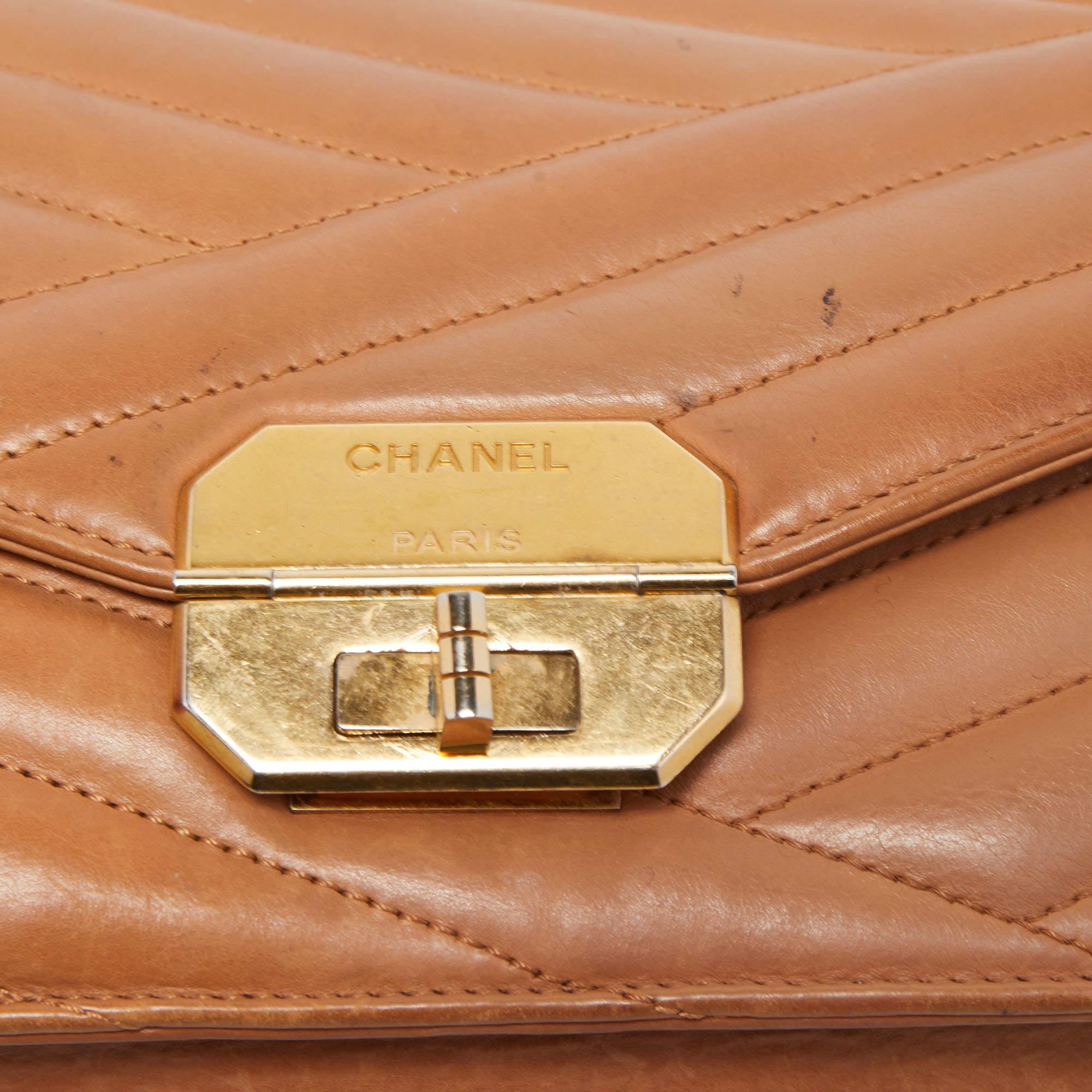 Chanel Brown Chevron Leather Medium Gabrielle Flap Bag 9