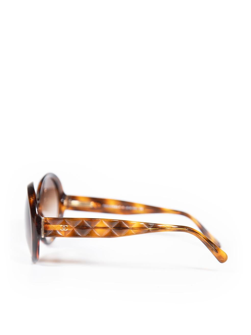 Women's Chanel Brown Diamond Tortoiseshell Sunglasses