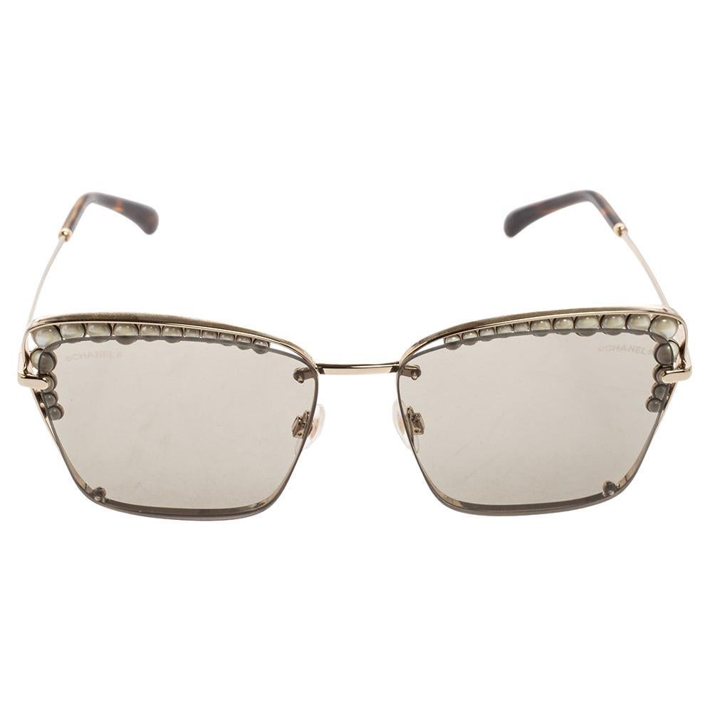 Chanel Brown Havana/Gold Tone 4235H Pearl Embellished Cat Eye Sunglasses at  1stDibs