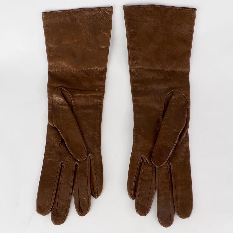 Chanel Brown Kidskin Leather Gloves For Sale 3
