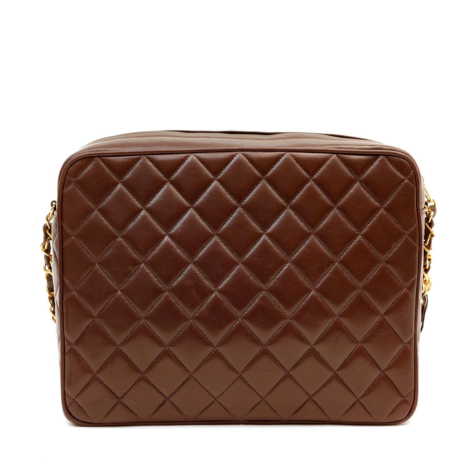 Chanel Brown Lambskin Vintage Camera Bag In Good Condition For Sale In Palm Beach, FL